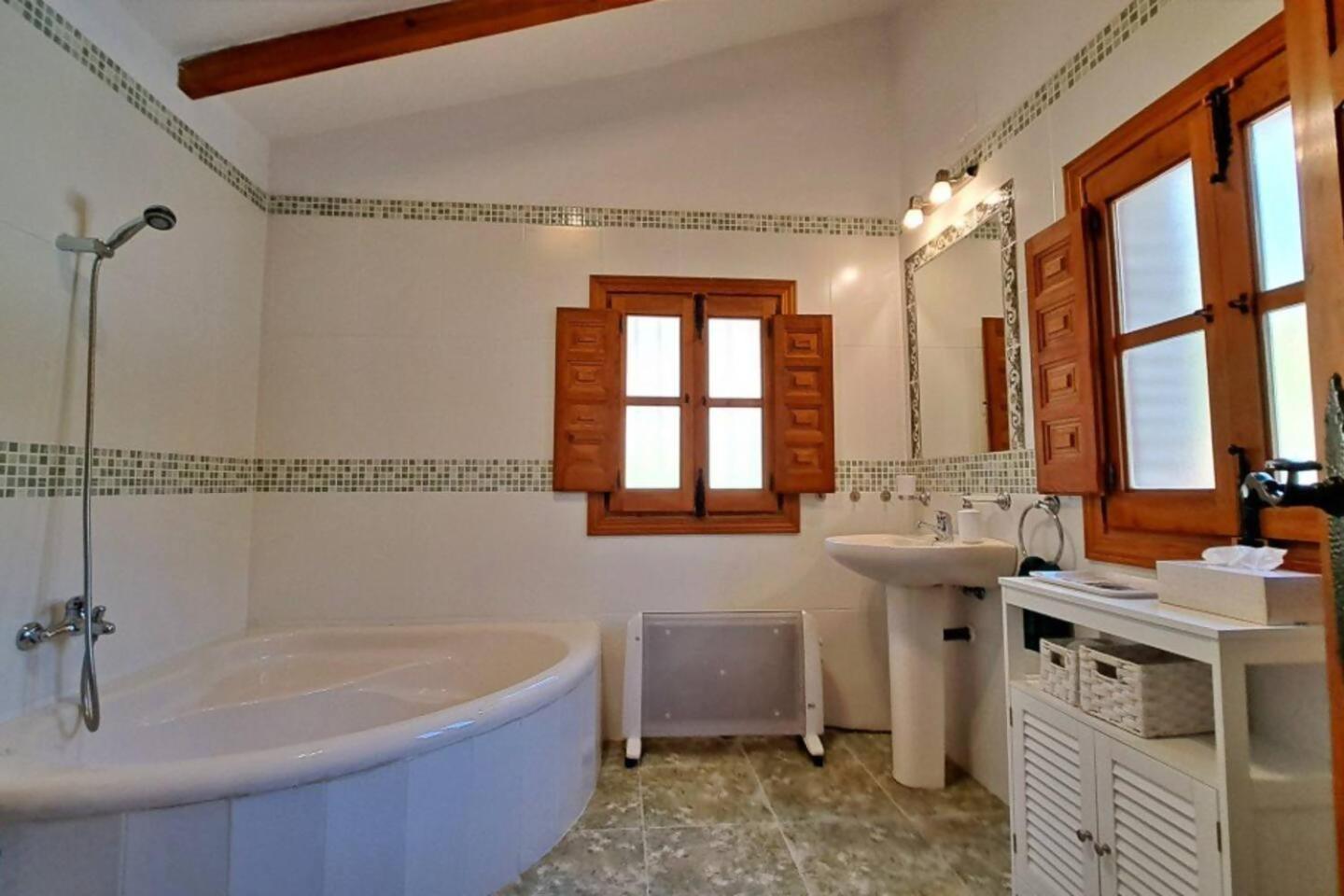 فيلا La Perla Andaluza Alcaucín المظهر الخارجي الصورة